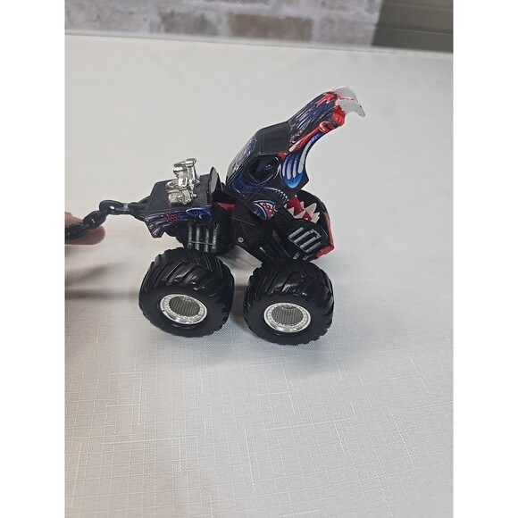 Mattel Hot Wheels Road Beasts Monster Truck TEETH Attack Pack - Picture 5 of 12